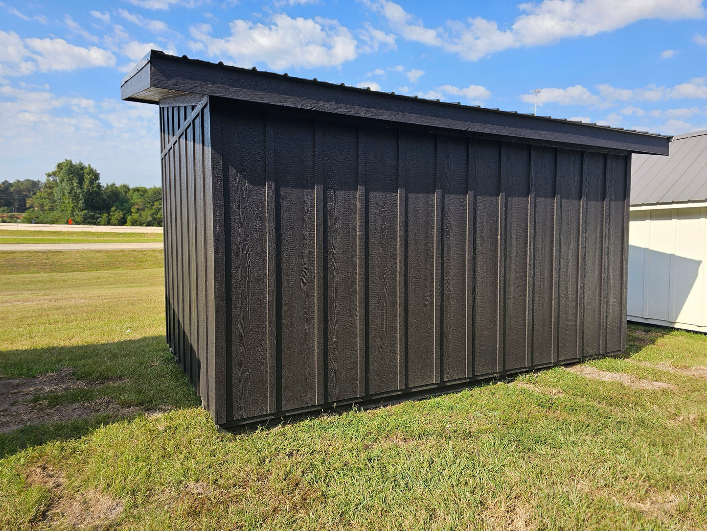 10x16 - Studio High Wall